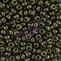 Бисер Чехия, керамический блестящий, темно-зеленый, 49055
