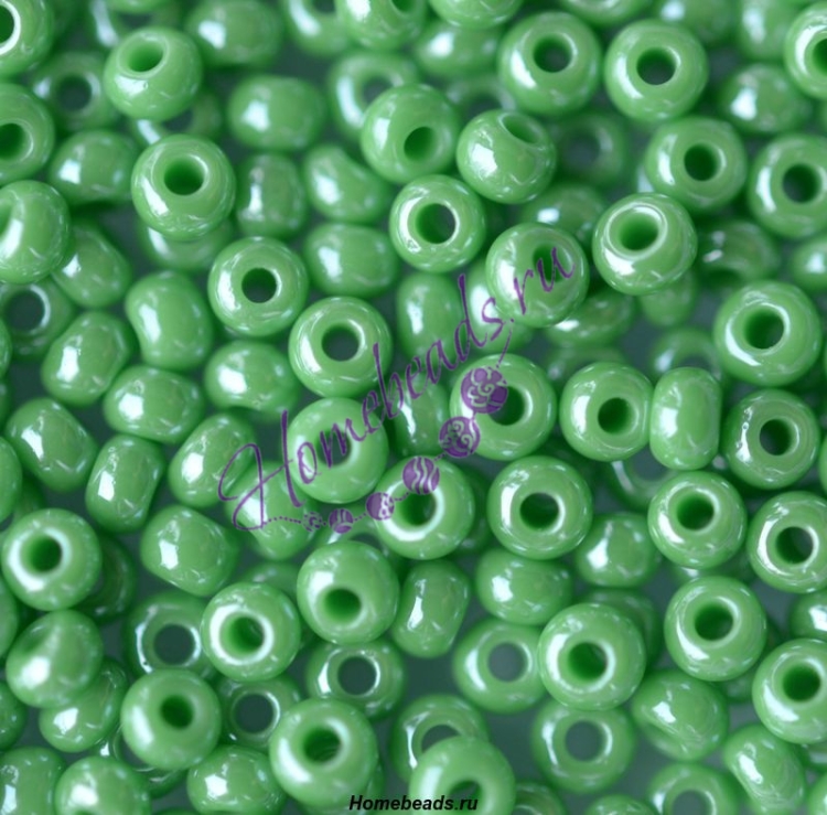 Бисер Чехия, керамический блестящий, зеленый, 58210