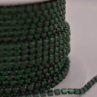 Цепь со стразами SS6 (2 мм), цвет: зеленый/ 56 изумруд (emerald)